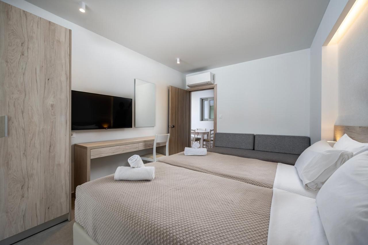 Mythos Suites Hotel Tigaki エクステリア 写真